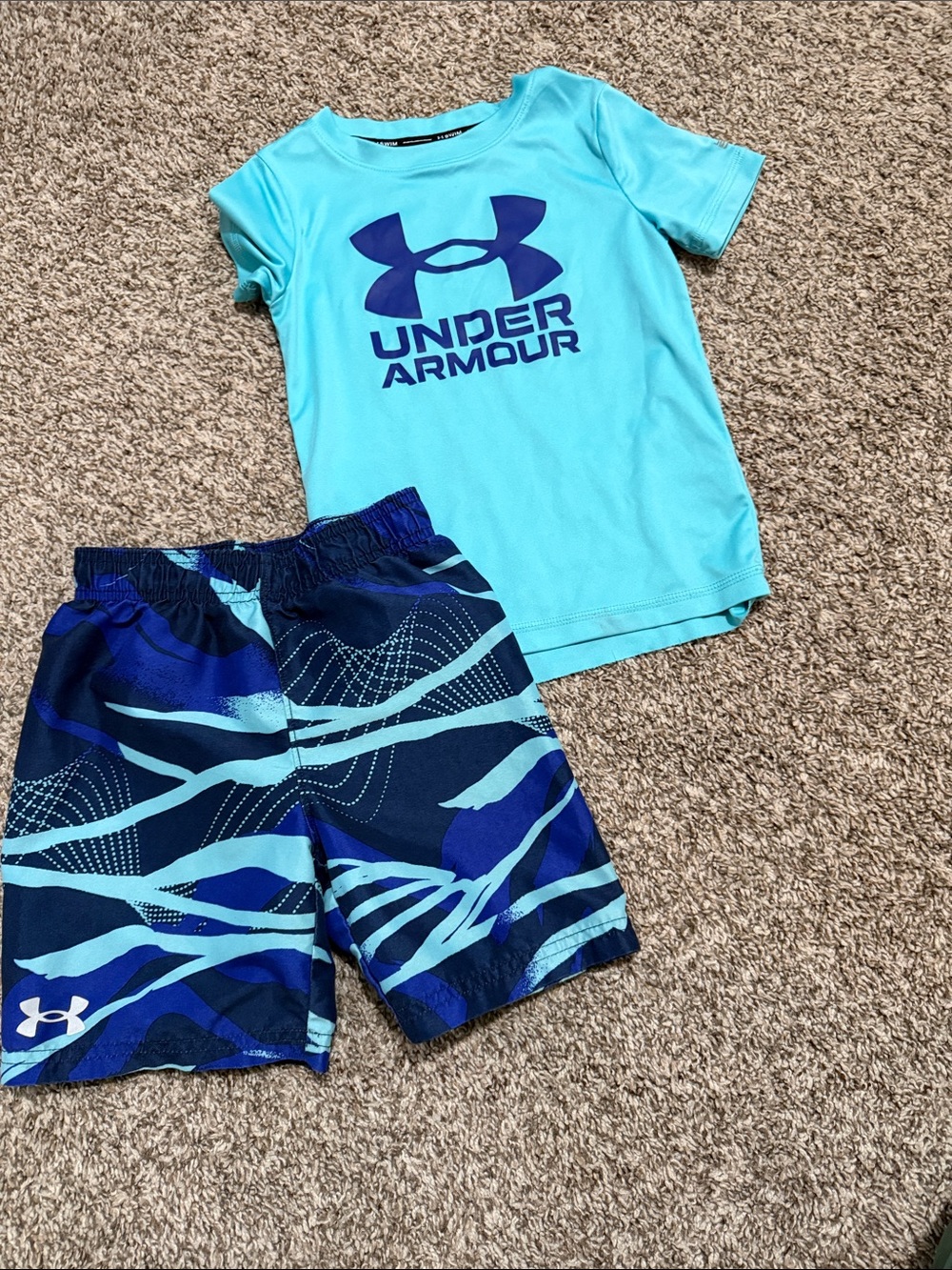 Under Armour Turquoise & Navy Boys' Swim Rashguard Set